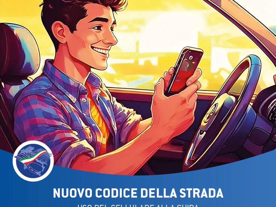 nuovo codice della strada 2024 uso del cellulare alla guida