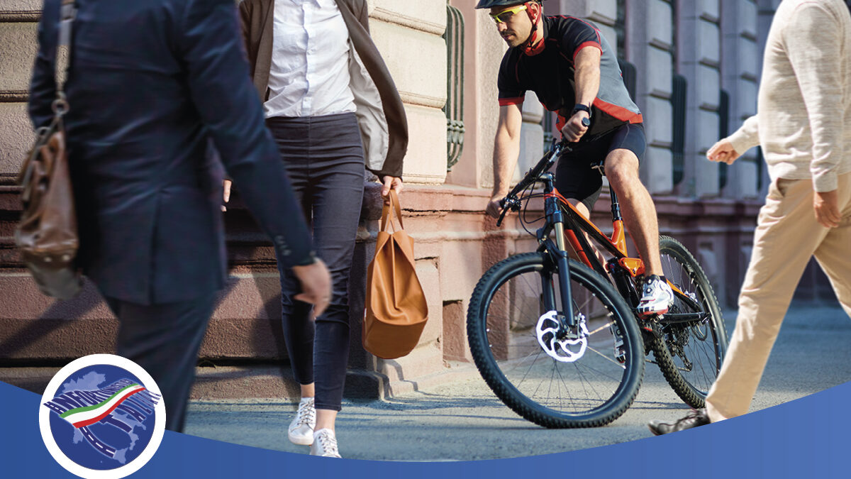 Pedone investito da bicicletta